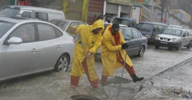 الأمانة: فيضانات المناهل بسبب ربطها بالصرف الصحي