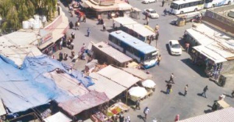 تأجيل إزالة بسطات مجمع المحطة تأجيل إزالة بسطات مجمع المحطة