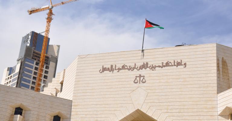 تخفيض عقوبة شقيقين قتلا شقيقتهم بداعي الشرف تخفيض عقوبة شقيقين قتلا شقيقتهم بداعي الشرف