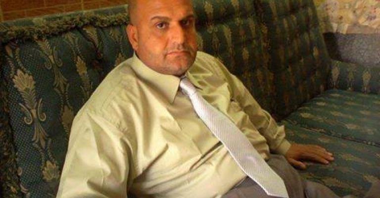 اعتقال معلم بالشونة الصق شعار رابعة على مركبته اعتقال معلم بالشونة الصق شعار رابعة على مركبته