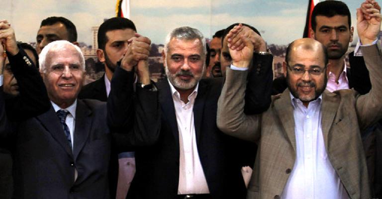 استقالة الحكومة لإتمام المصالحة استقالة الحكومة لإتمام المصالحة