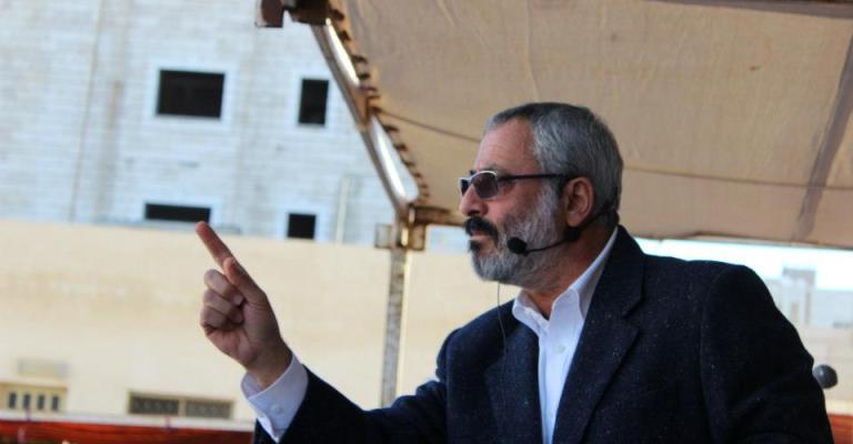 تجاهل الحكومة للمبادرة النيابية يفجر " أزمة" تجاهل الحكومة للمبادرة النيابية يفجر " أزمة"