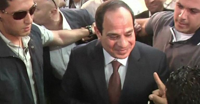 السيسي رئيسا لمصر رسميا بنسبة 97% السيسي رئيسا لمصر رسميا بنسبة 97%