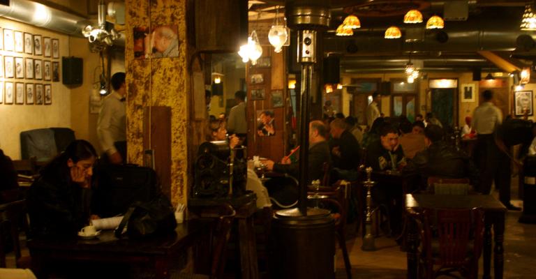 مقاهٍ تروي تاريخ عمّان مقاهٍ تروي تاريخ عمّان