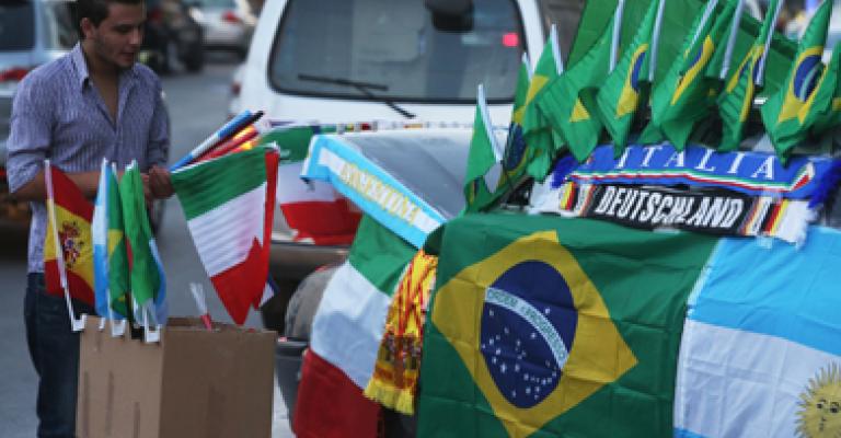 التوجيهي و"التشفير" ينغصان متعة الزرقاويين بالمونديال التوجيهي و"التشفير" ينغصان متعة الزرقاويين بالمونديال