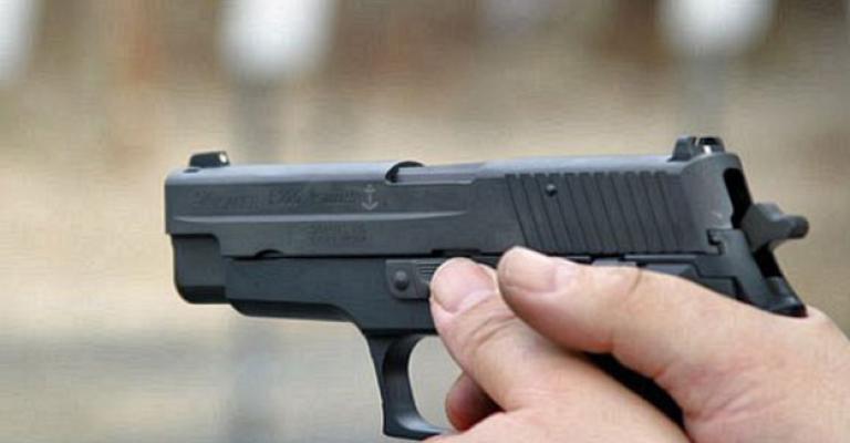 وفاتان و3 إصابات بمشاجرة عائلية في الجوفة