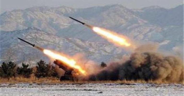 الإذاعة الإسرائيلية: 30 صاروخا تستهدف القدس وتل أبيب والخضيرة