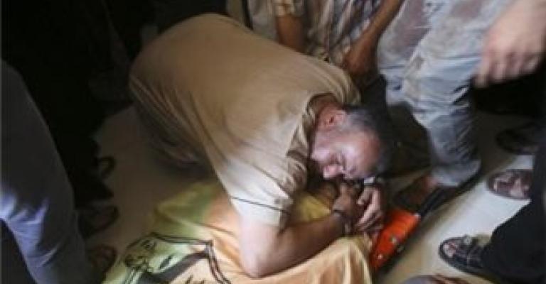 24 شهيدا في مجزرة بخانيونس 24 شهيدا في مجزرة بخانيونس