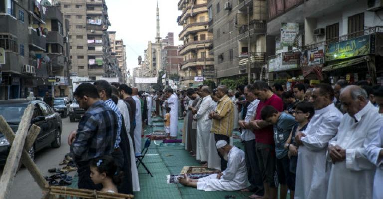 مصر:اشتباكات بين متظاهرين وقوات الأمن في الإسكندرية مصر:اشتباكات بين متظاهرين وقوات الأمن في الإسكندرية