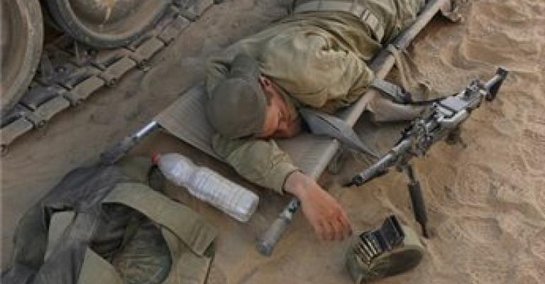 الاحتلال يعترف بأسر جندي على يد المقاومة