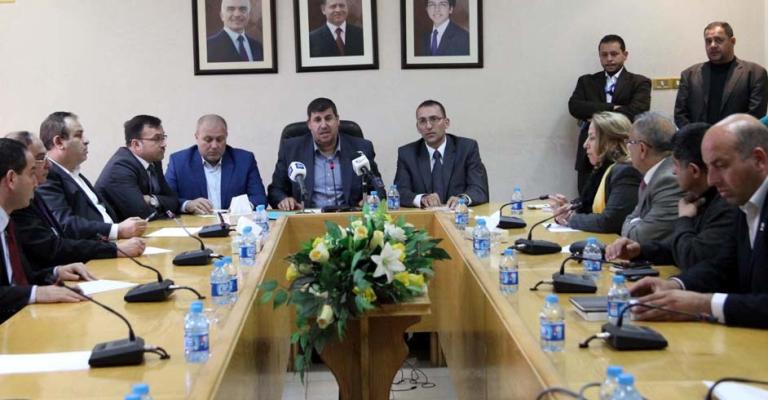 "فلسطين النيابية" ترفض الاجتماع بجودة 