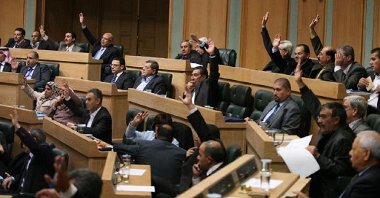 قانونية النواب تقر تعديل الدستور