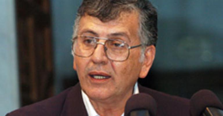 الزرقاء تنعى ابنها سميح القاسم "شاعر الثورة والمقاومة" الزرقاء تنعى ابنها سميح القاسم "شاعر الثورة والمقاومة"