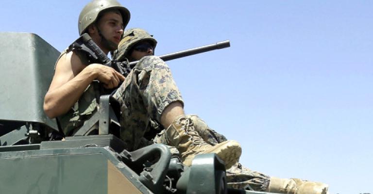 لبنان: التحقيق بمقتل أحد الجنود على يد "الدولة الإسلامية" لبنان: التحقيق بمقتل أحد الجنود على يد "الدولة الإسلامية"