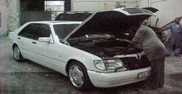 عقود العمل للسائقين العموميين .. الفجوة بين الفكرة والتطبيق