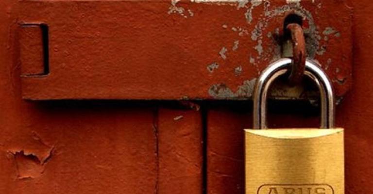 البيئة تغلق وتنذر 47 منشأة البيئة تغلق وتنذر 47 منشأة