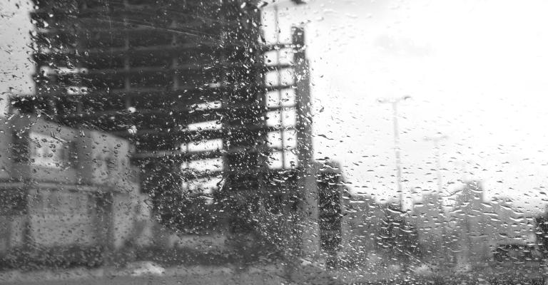 طقس بارد وأمطار الاثنين طقس بارد وأمطار الاثنين