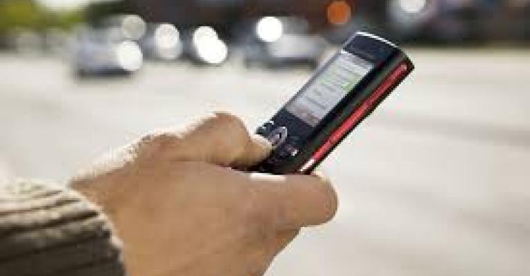 الرسائل الصحية التي تصلنا على الأجهزة الخلوية، معلومات غير دقيقة وغايات تجارية