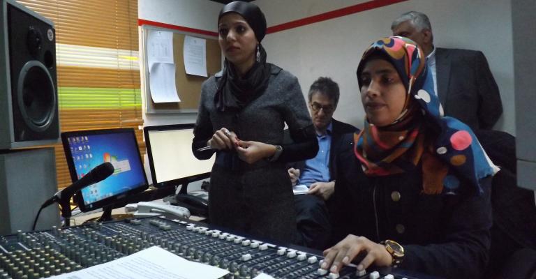 محرر الغارديان: "سوريون بيننا" على راديو البلد نقلة في الأخبار الجيدة محرر الغارديان: "سوريون بيننا" على راديو البلد نقلة في الأخبار الجيدة