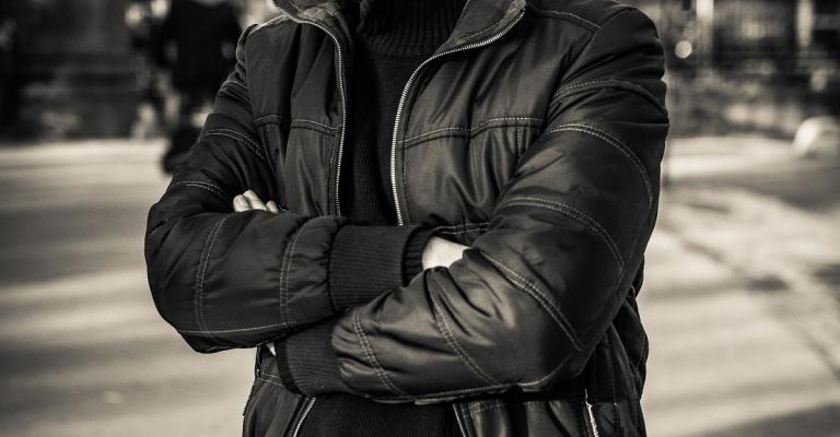 جائزة "التانيت" الذهبي للمخرج الفلسطيني أبو أسعد جائزة "التانيت" الذهبي للمخرج الفلسطيني أبو أسعد