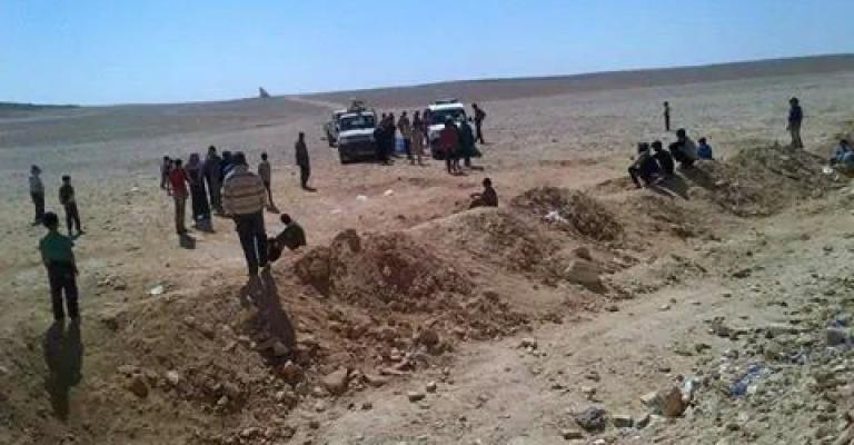 رحلة الهروب من الموت.. تحفر ألمها في ذاكرة اللاجئين رحلة الهروب من الموت.. تحفر ألمها في ذاكرة اللاجئين