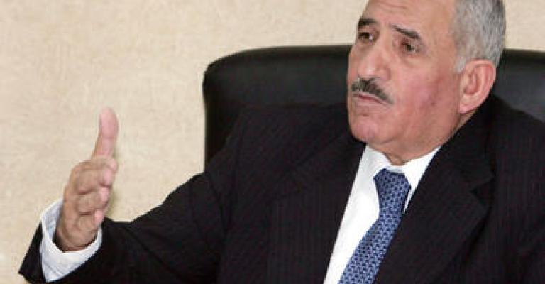 الذنيبات يوعز بالتحقيق في مشاركة طلبة بزيارات ترفيهية خارج البلاد الذنيبات يوعز بالتحقيق في مشاركة طلبة بزيارات ترفيهية خارج البلاد