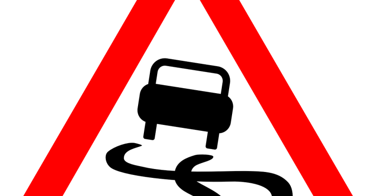 الامن العام تدعو المواطنين للتاكد من صلاحية المركبات