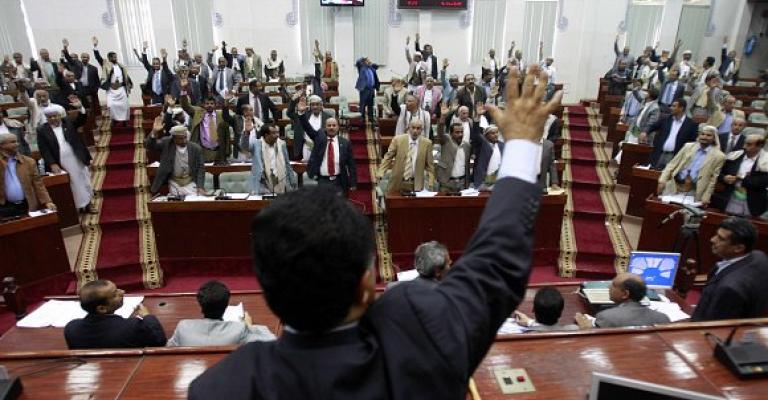 تأجيل الاجتماع الطارئ للبرلمان اليمني