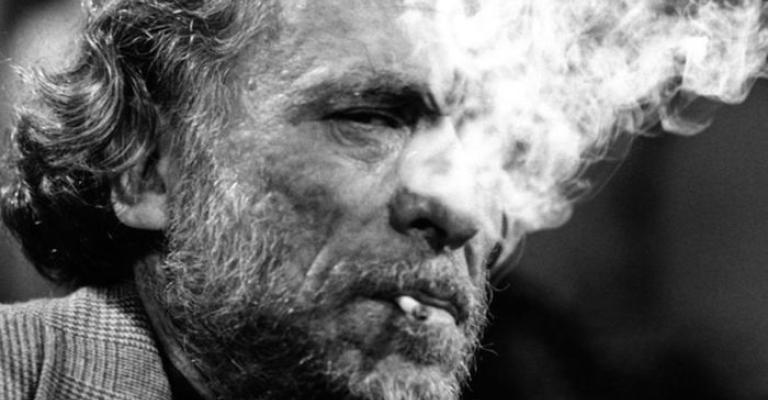 بوكوفسكي: صناعة الرواية من الأسرار