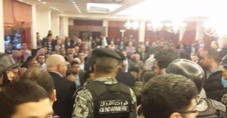 تكسير زجاج بمجمع النقابات أثناء فرز انتخابات الزراعيين