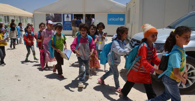 برامج تعليم غير نظامية تحد من مشكلة الاكتظاظ الطلابي في المدارس برامج تعليم غير نظامية تحد من مشكلة الاكتظاظ الطلابي في المدارس