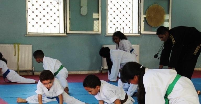 أكاديمية لتعليم رياضة التيكوندو في "الزعتري" أكاديمية لتعليم رياضة التيكوندو في "الزعتري"