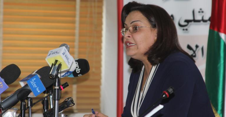 الروابدة: 59 مليون دينار فاتورة الرواتب التقاعدية من الضمان شهرياً الروابدة: 59 مليون دينار فاتورة الرواتب التقاعدية من الضمان شهرياً