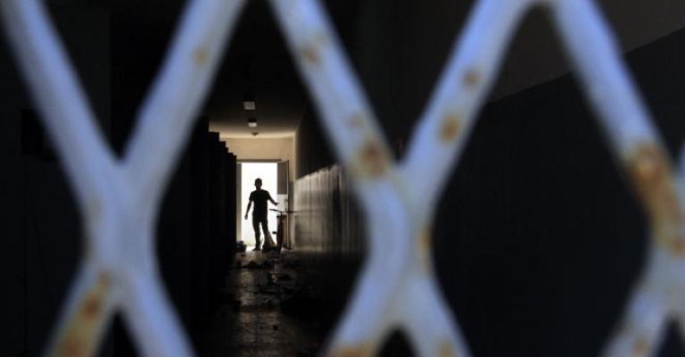 لاجئون يوثقون اعتقالهم وتعذيبهم في سورية لاجئون يوثقون اعتقالهم وتعذيبهم في سورية