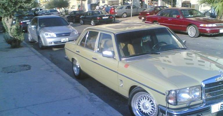 إجراءات مشددة على السيارات المعروضة للبيع في الطرقات