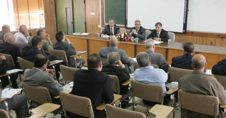 الزعبي: حالة تغييب للقطاع الزراعي الزعبي: حالة تغييب للقطاع الزراعي