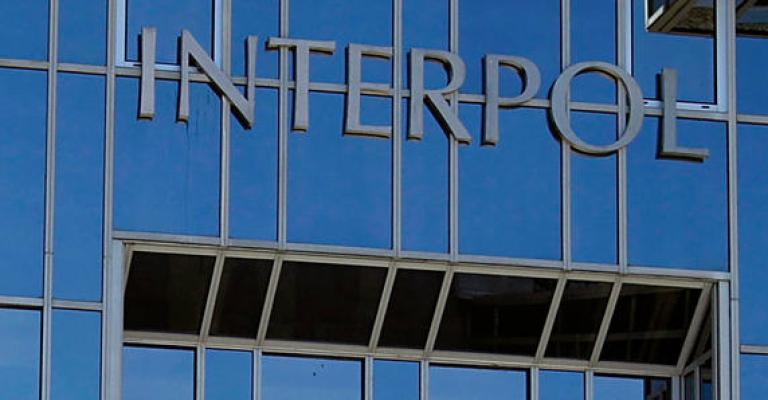الانتربول يقبض على 3 مطلوبين دوليين داخل الأراضي الأردنية