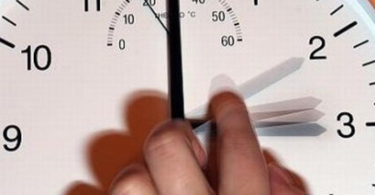 الدوام في رمضان من 10 – 3 بعد الظهر الدوام في رمضان من 10 – 3 بعد الظهر