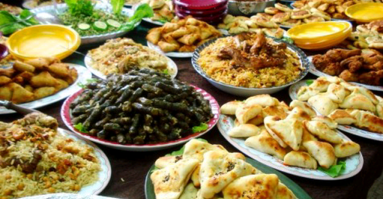 250 طنا يوميا فائض موائد الزرقاويين برمضان 250 طنا يوميا فائض موائد الزرقاويين برمضان