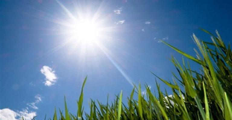 انخفاض على درجات الحرارة وأجواء معتدلة انخفاض على درجات الحرارة وأجواء معتدلة