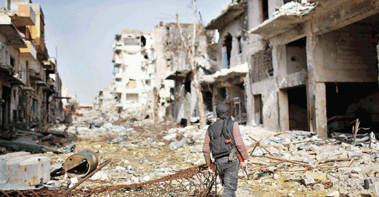 مقتل وإصابة عشرات الجنود بتفجير في حلب مقتل وإصابة عشرات الجنود بتفجير في حلب