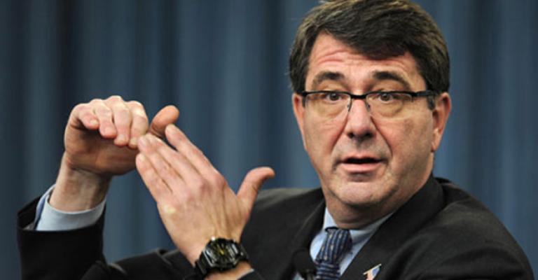 وزير الدفاع الأمريكي: الاتفاق مع إيران "لا يمنع الخيار العسكري" وزير الدفاع الأمريكي: الاتفاق مع إيران "لا يمنع الخيار العسكري"