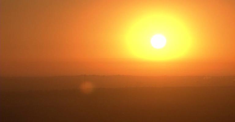 طقس حار والعظمى في عمّان 36