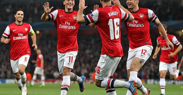 أرسنال يهزم تشلسي ويتوج بالدرع الخيرية أرسنال يهزم تشلسي ويتوج بالدرع الخيرية