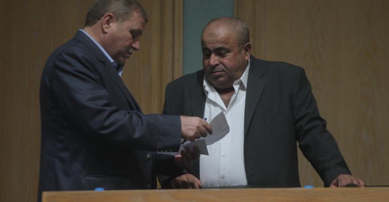 عطية يسأل عن "باخرة الغاز" والشوبكي عن تعيينات الأمانة