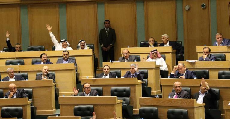 النواب يرفع عمر دورة المجلس البلدي إلى 4 سنوات