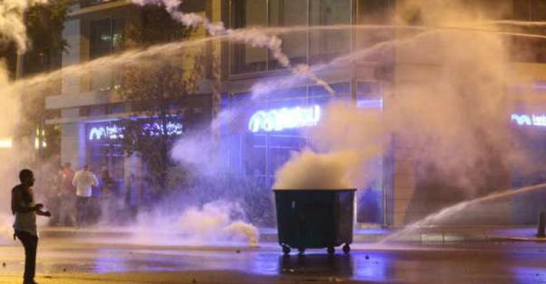 تأجيل احتجاج في لبنان بعد اشتباكات ببيروت تأجيل احتجاج في لبنان بعد اشتباكات ببيروت