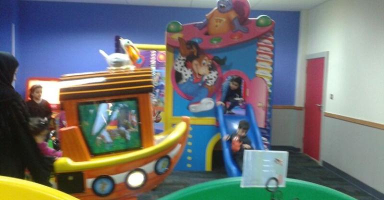 حملة للتأكيد على السلامة العامة في مناطق الألعاب بالمطاعم