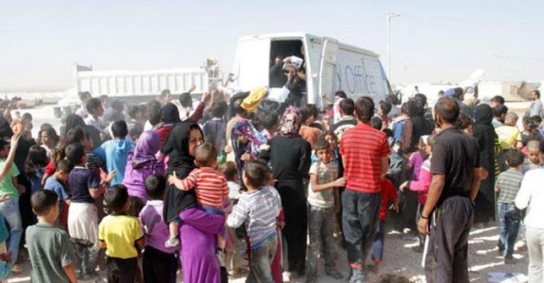 "الغذاء العالمي" يوقف مساعداته عن 229 ألف لاجئ سوري بالأردن