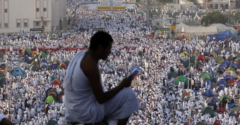 القبض على محتال يدعي تأمين تأشيرات حج مقابل المال